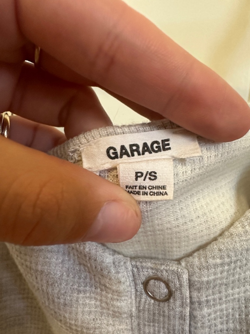 Garage Light Gray Ribbed Snap-Front Cropped Cami - Picture 2 of 4